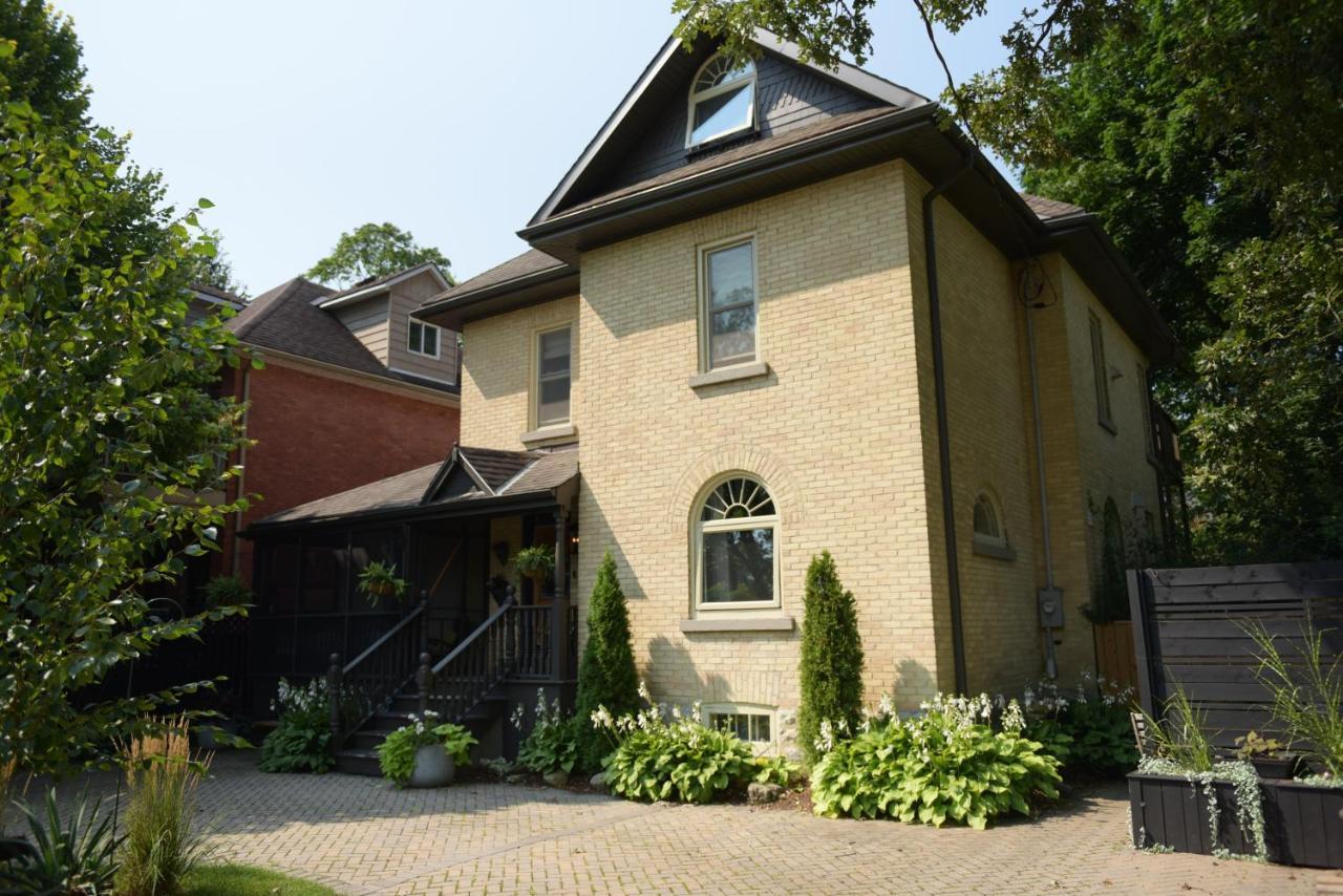 Bed & Breakfast Tranquil Days - A Truly Exceptional Stratford